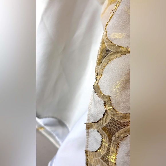 Lilly Pulitzer Silk White and Gold Metallic Floral Dress, Size 2 - Picture 7 of 9